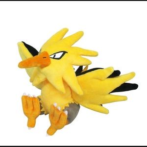NWT Zapdos Sitting Cuties Plush - 8 ¾ In.